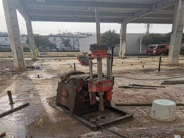 英州镇袖阀管小导管注浆加固施工工艺